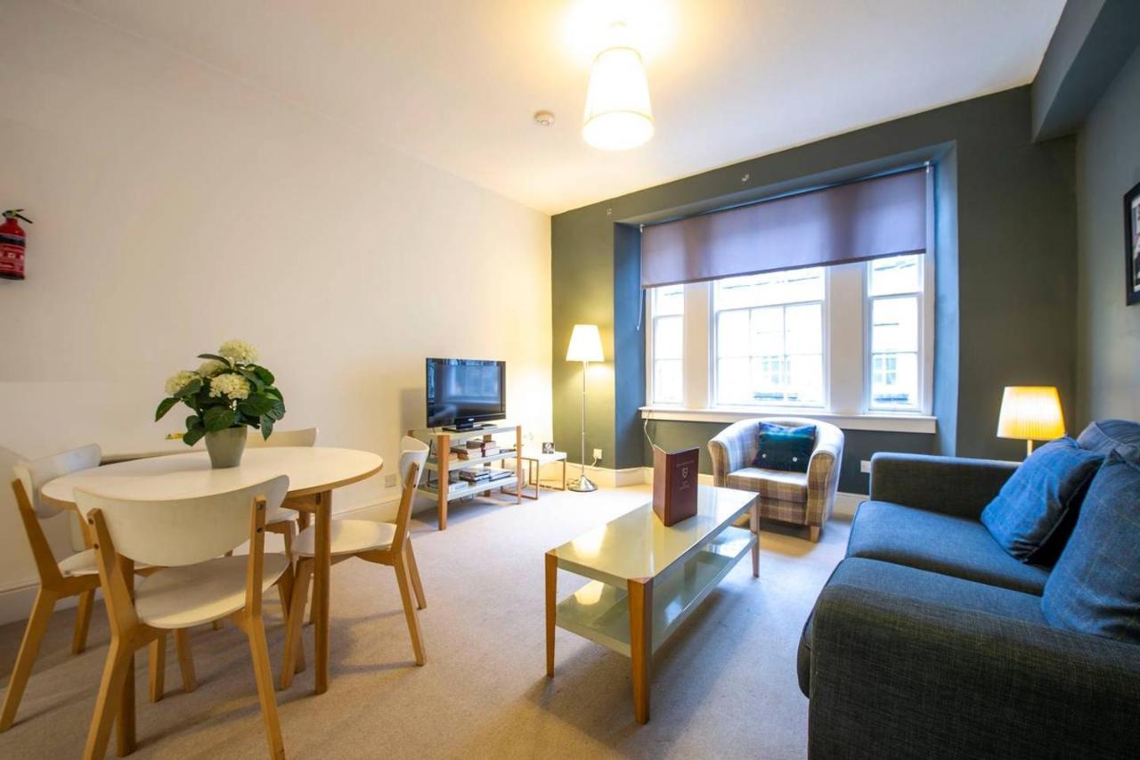 Ferienwohnung Joivy Perfect Location! Charming Rose St Apt For Couples Edinburgh Exterior foto