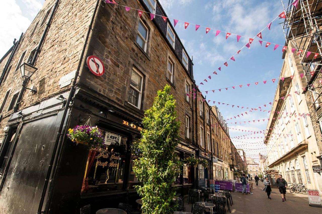 Ferienwohnung Joivy Perfect Location! Charming Rose St Apt For Couples Edinburgh Exterior foto