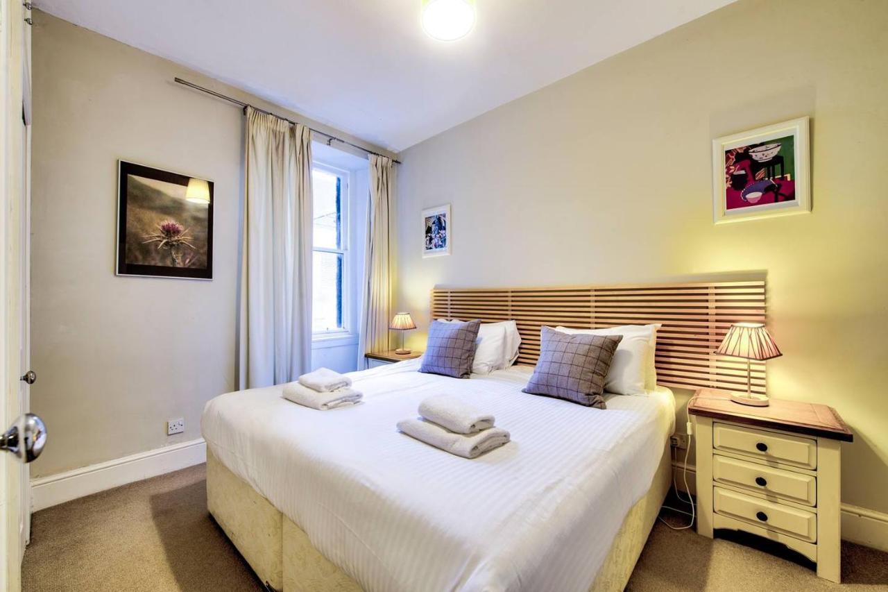 Ferienwohnung Joivy Perfect Location! Charming Rose St Apt For Couples Edinburgh Exterior foto